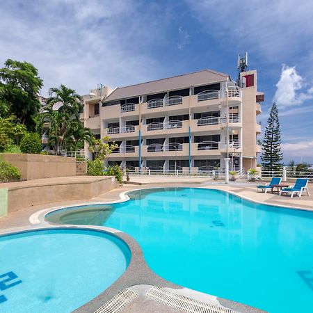 Patong 7Days Premium Hotel Phuket Bagian luar foto